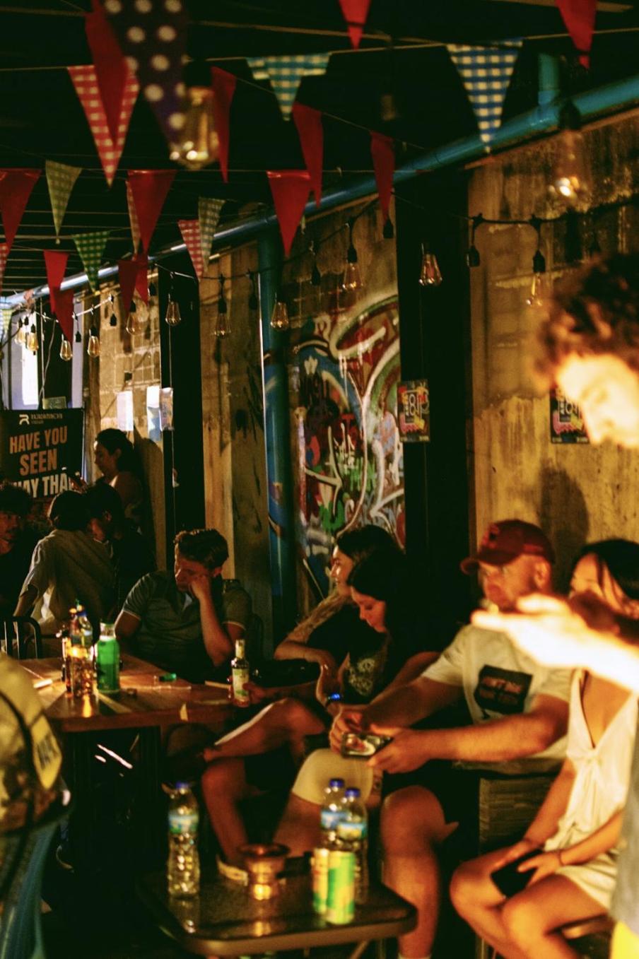 Area81 Hideout Hostel Bangkok Extérieur photo